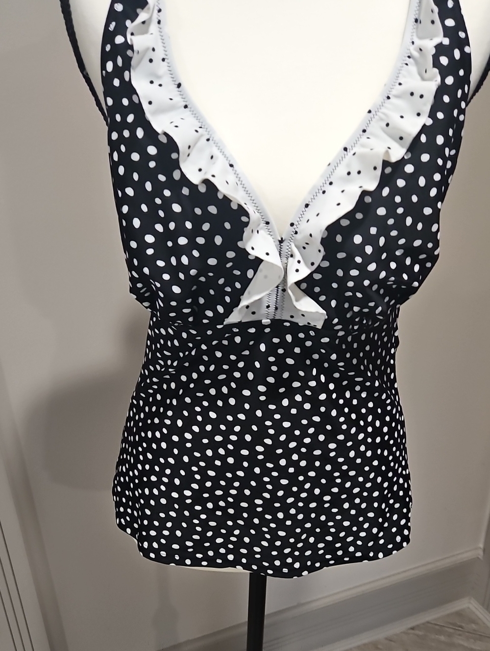 Polka Dot Ruffle V-Neck Underwire Tankini With Bikini Bottom